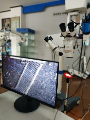 Double microscope ophtalmique binoculaire de chirurgie avec la caméra CCD