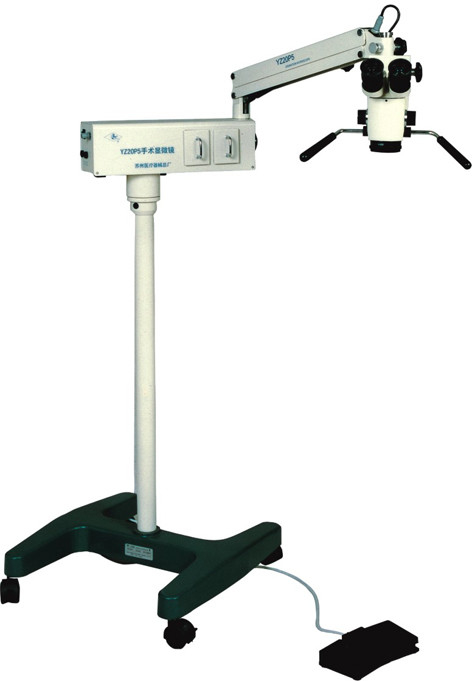Microscope fonctionnant pour des trois sources lumineuses ophtalmique d'étapes de l'opération ou de lumière froide de cinq étapes